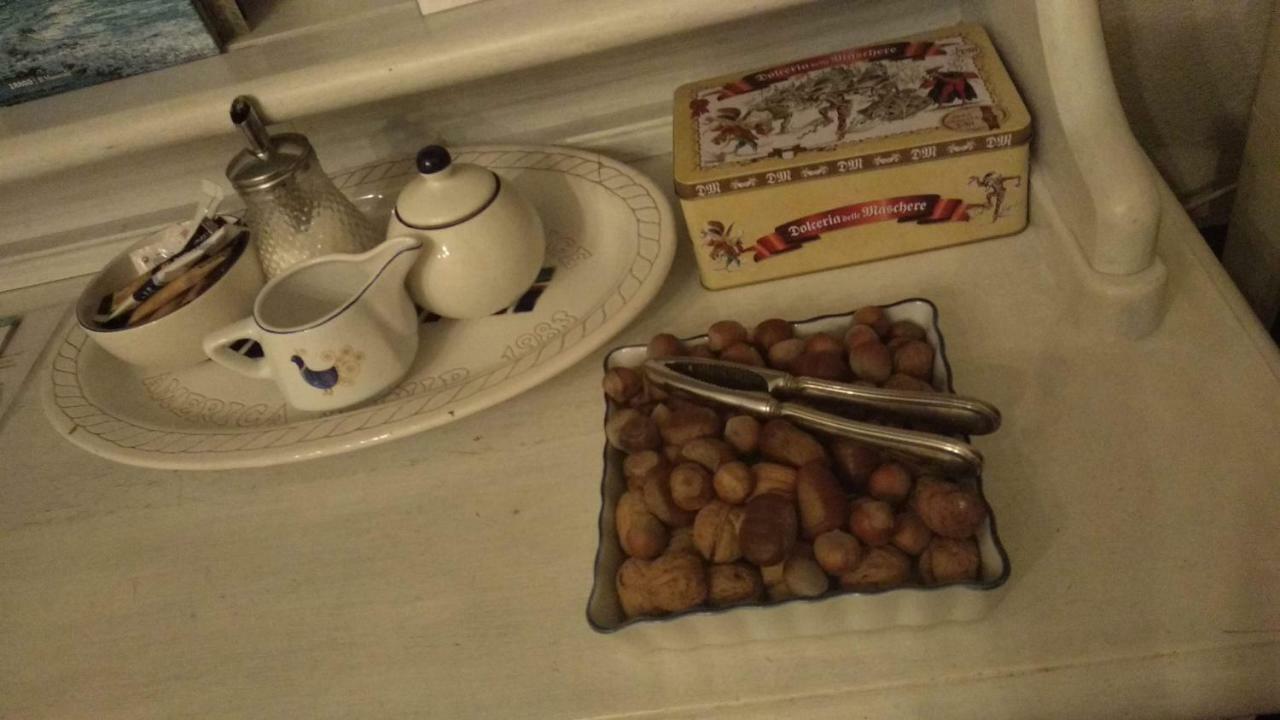 Bed and Breakfast La Posadina House A Cagliari Locazioni Turistiche Brevi Exterior foto