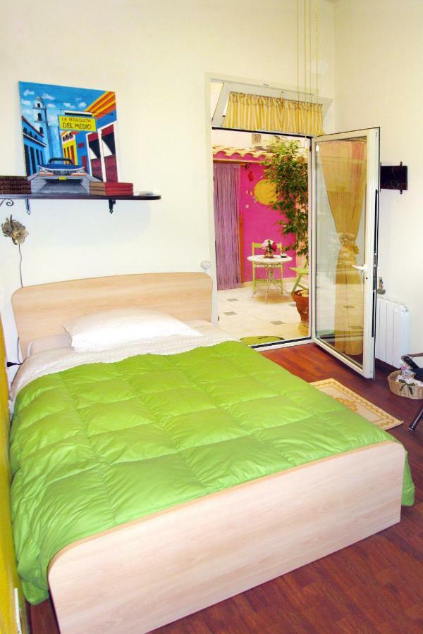 Bed and Breakfast La Posadina House A Cagliari Locazioni Turistiche Brevi Exterior foto