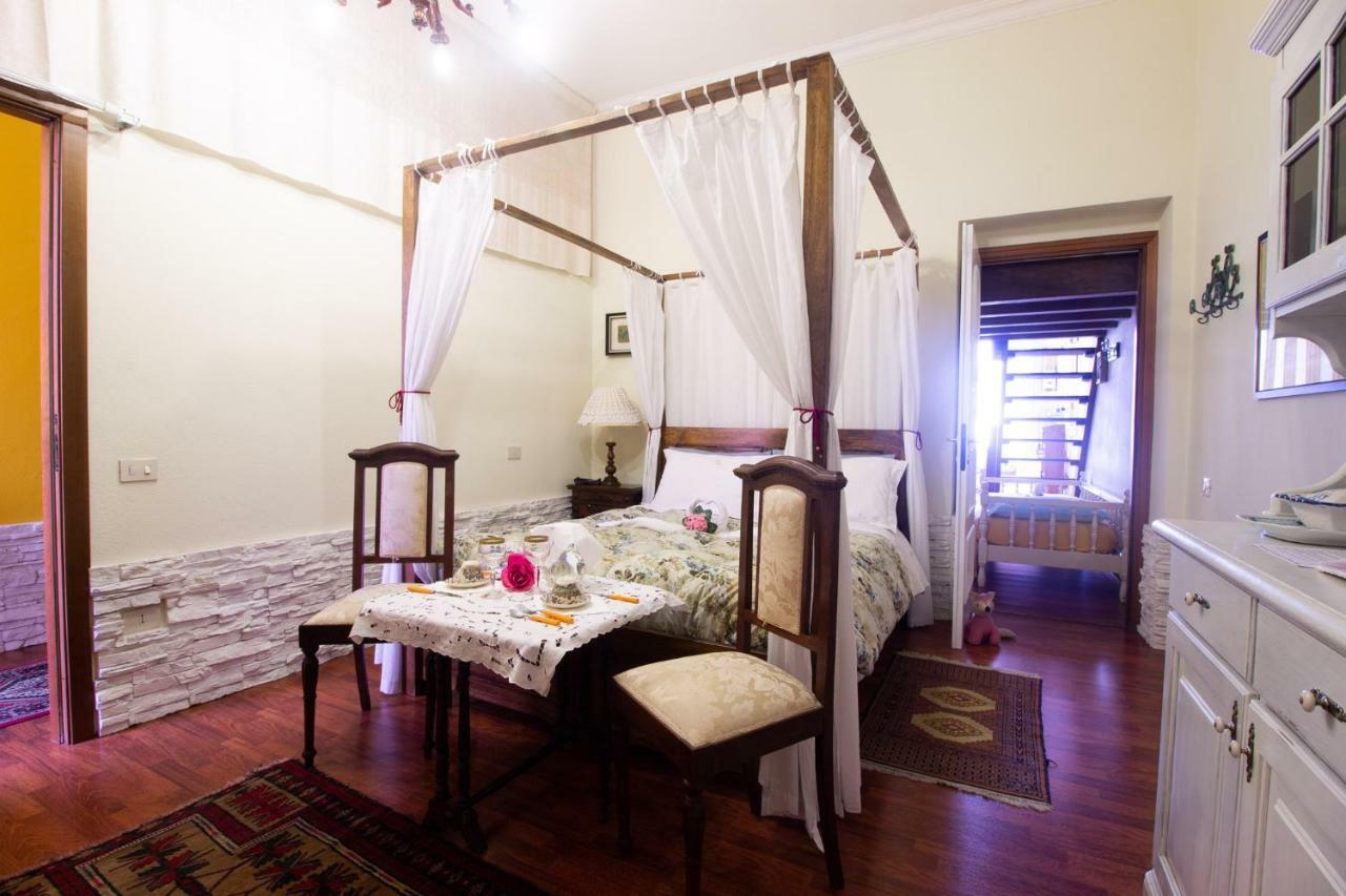 Bed and Breakfast La Posadina House A Cagliari Locazioni Turistiche Brevi Exterior foto
